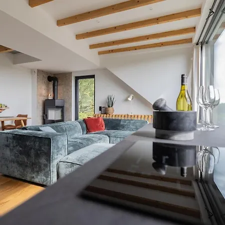 Apartment Moderne Atelierwohnung, Blick Auf Und Skigebiet *