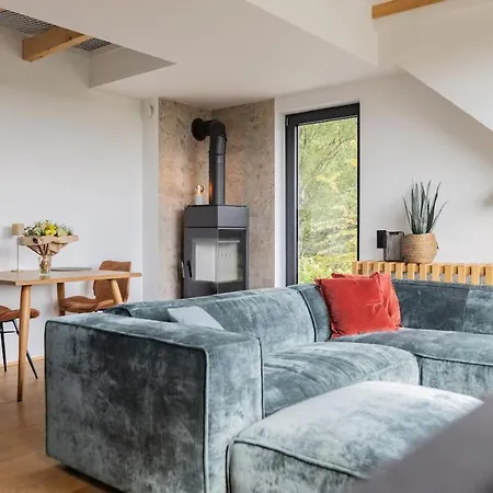 Apartment Moderne Atelierwohnung, Blick Auf Und Skigebiet *