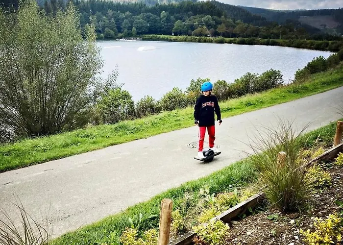 Moderne Atelierwohnung, Blick Auf Und Skigebiet Winterberg