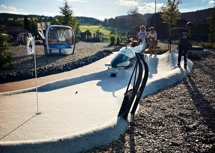Moderne Atelierwohnung, Blick Auf Und Skigebiet